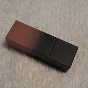Huda Beauty Matte Lipstick in Girls Trip